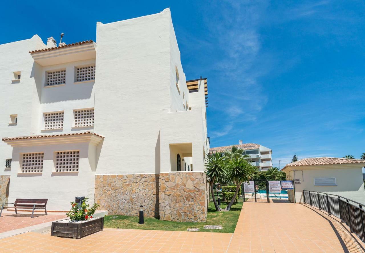 Sunny Apartments Benalmadena Golf Ngoại thất bức ảnh